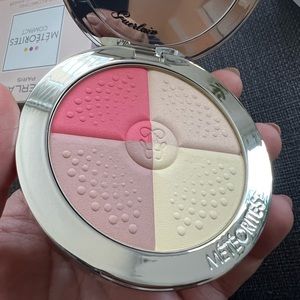 Guerlain Meteorites Compact illuminating powder (brand new)